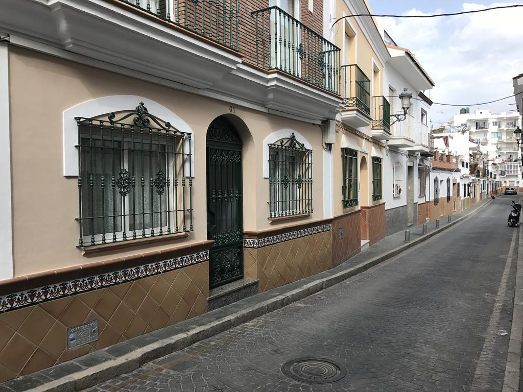 Easy Nerja Apartments Bagian luar foto