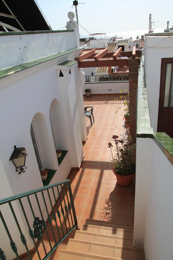 Easy Nerja Apartments Bagian luar foto