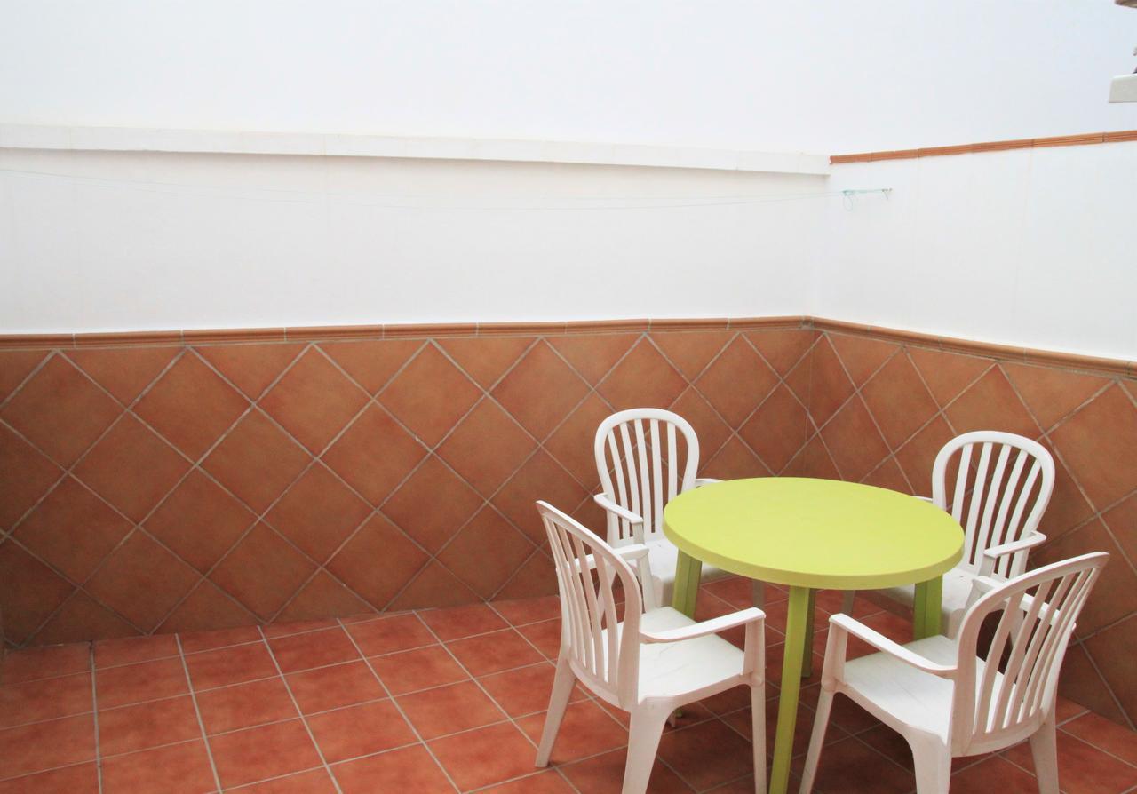 Easy Nerja Apartments Bagian luar foto